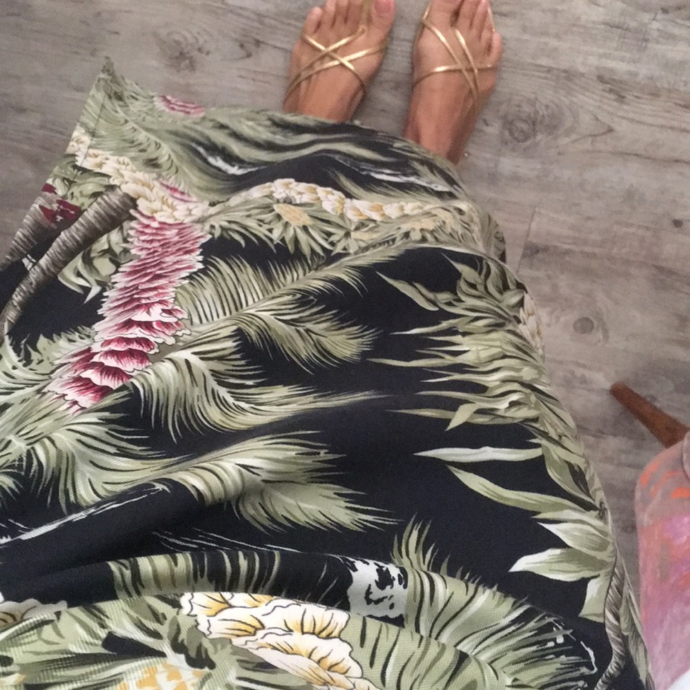 Wrap flower tropical skirt